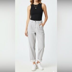 H&M Highrise Light Beige Corduroy Cuffed Pants Size 6